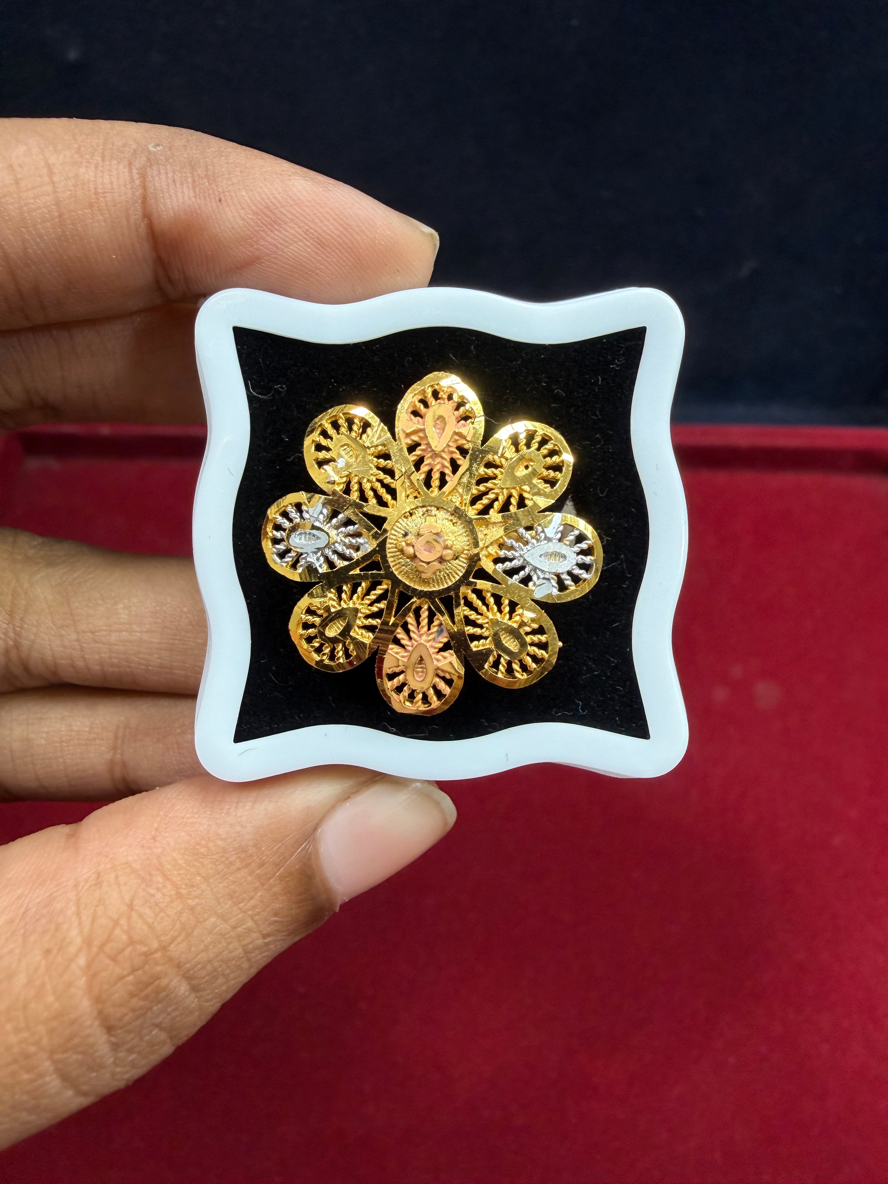 Tri-Tone Floral Ring – Gold, Rose Gold & Silver Plated